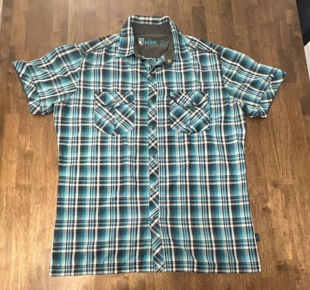 Kuhl Eluxur Short Sleeve Blue Plaid Pearl Snap Hiking Shirt Mens Size M